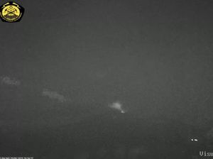 Kolom Api Gunung Raung Membesar, PVMBG Waspadai Lava Pijar Kolom Api Gunung Raung Membesar, PVMBG Waspadai Lava Pijar