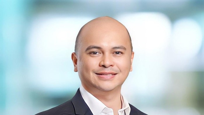 Michael F. Umbas. (dok. pribadi). Michael F. Umbas. (dok. pribadi).
