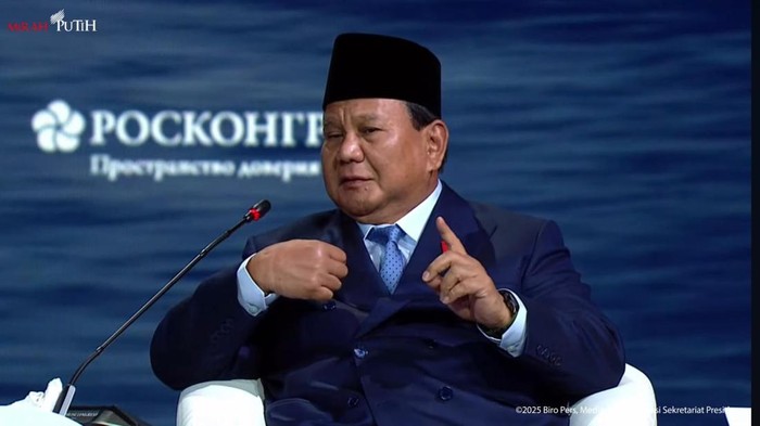 Presiden Prabowo Subianto dalam Acara St. Petersburg International Economic Forum 2025, Rusia Presiden Prabowo Subianto dalam Acara St. Petersburg International Economic Forum 2025, Rusia