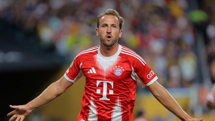 Soccer Football - FIFA Club World Cup - Group C - Bayern Munich v Boca Juniors - Hard Rock Stadium, Miami Gardens, Florida, U.S. - June 20, 2025 Bayern Munichs Harry Kane celebrates scoring their first goal IMAGN IMAGES via Reuters/Sam Navarro     TPX IMAGES OF THE DAY
