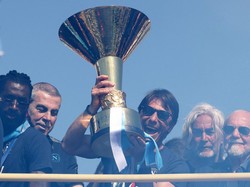 Conte Sempat Kesal Diisukan Akan Tinggalkan Napoli