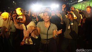Goyang Koplo Akhiri Malam Penuh Warna di Allo Bank Festival 2025
