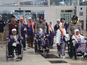 Jemaah Haji Mendarat Darurat di Kualanamu Telah Dipulangkan Dini Hari Tadi