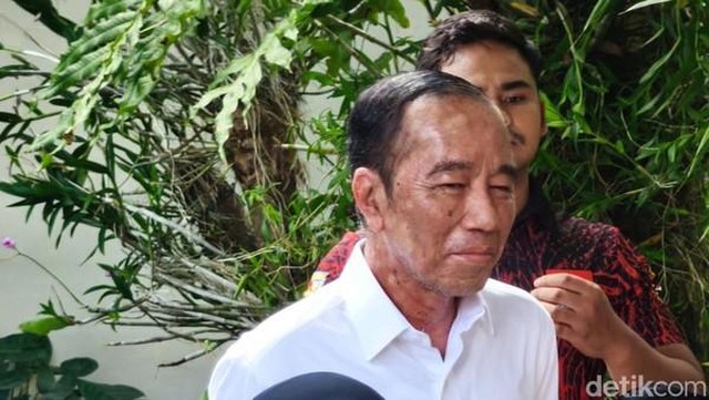 Kabar Terkini Artis dari InsertLive : Penjelasan Ajudan soal Penyakit Alergi Kulit hingga Radang Jokowi di Hari Ultah