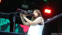 Danilla Riyadi Bawa Nuansa Syahdu di Allo Bank Festival Jakarta 2025