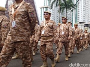 Sambutan Istimewa Praja IPDN untuk Peserta Retret Gelombang II Sambutan Istimewa Praja IPDN untuk Peserta Retret Gelombang II