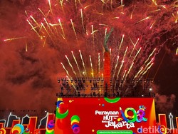 Video: Pesta Kembang Api Tutup Puncak Perayaan HUT ke-498 Jakarta