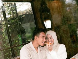 Resmi Menikah, Ini Momen Manis Rizky Ridho dan Shendy Aulia Saat Dinner Resmi Menikah, Ini Momen Manis Rizky Ridho dan Shendy Aulia Saat Dinner