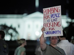 Video Warga AS: Kami Marah Trump Serang Iran, Takut Perang Dunia III