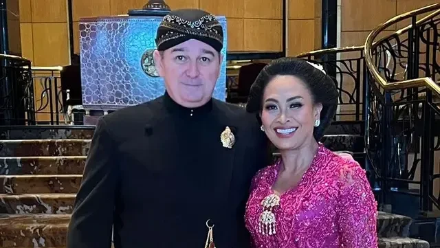 Kabar Terkini Artis dari InsertLive : Profil Alain Ayah Sambung Alyssa Daguise yang Ternyata Orang Prancis Juga