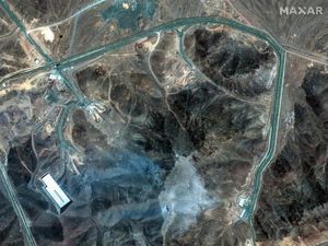 AS Serang 3 Situs Nuklir Iran, Bagaimana Iran Akan Membalas?