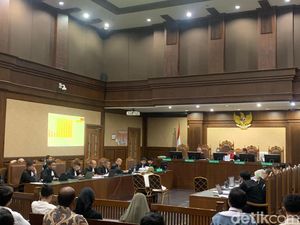 Auditor BPKP Jelaskan Perhitungan Kerugian Negara Rp 578 M di Kasus Impor Gula