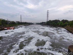 Video Data KLH: 70,7 Persen Lokasi Sungai di RI Tercemar Video Data KLH: 70,7 Persen Lokasi Sungai di RI Tercemar