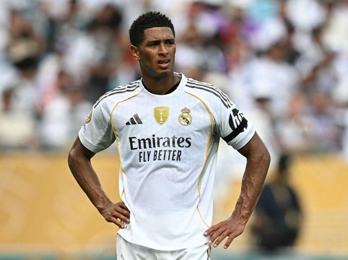 Real Madrid's English midfielder #05 Jude Bellingham reacts during the FIFA Club World Cup 2025 Group H football match between Spain's Real Madrid and Mexico's Pachuca at the Bank of America stadium in Charlotte on June 22, 2025. (Photo by Paul ELLIS / AFP)