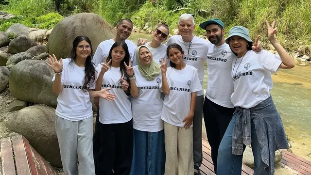 Update Informasi Selebriti InsertLive : BCL Dirindukan, Ini Potret Keseruan Keluarga Rayakan Ultah Ayah Ashraf Sinclair
