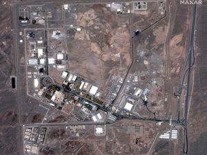 Ada Mossad dan CIA di Balik Israel Serang Iran Ada Mossad dan CIA di Balik Israel Serang Iran