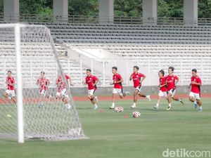 Potret Garuda Muda Gelar Latihan di Stadion Madya Potret Garuda Muda Gelar Latihan di Stadion Madya