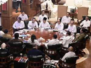 Prabowo Juga Ratas Bahas Percepatan Kopdes Merah Putih di Hambalang Hari Ini Prabowo Juga Ratas Bahas Percepatan Kopdes Merah Putih di Hambalang Hari Ini