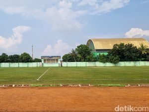 Pramono Instruksikan Kadis Olahraga Segera Renovasi Stadion Cendrawasih Jakbar Pramono Instruksikan Kadis Olahraga Segera Renovasi Stadion Cendrawasih Jakbar