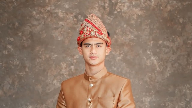 Berita Viral Selebriti dari InsertLive : Pratama Arhan Diramal Cepat Move On dan Gandeng Cewek Baru dalam Waktu Dekat, Ini Ciri-cirinya