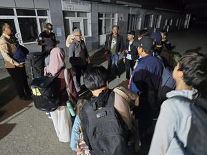 Evakuasi WNI Gelombang 1 dari Iran Tiba Bakal di Jakarta Besok Evakuasi WNI Gelombang 1 dari Iran Tiba Bakal di Jakarta Besok