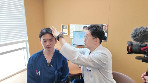 7 Foto Rafael Tan Jalani Oplas Hidung Hingga Fat Graft di Korea, Ini Hasilnya