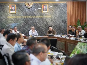 Satgas Pembentukan 80 Ribu Kopdes Lapor ke Prabowo dalam Ratas Kabinet Satgas Pembentukan 80 Ribu Kopdes Lapor ke Prabowo dalam Ratas Kabinet