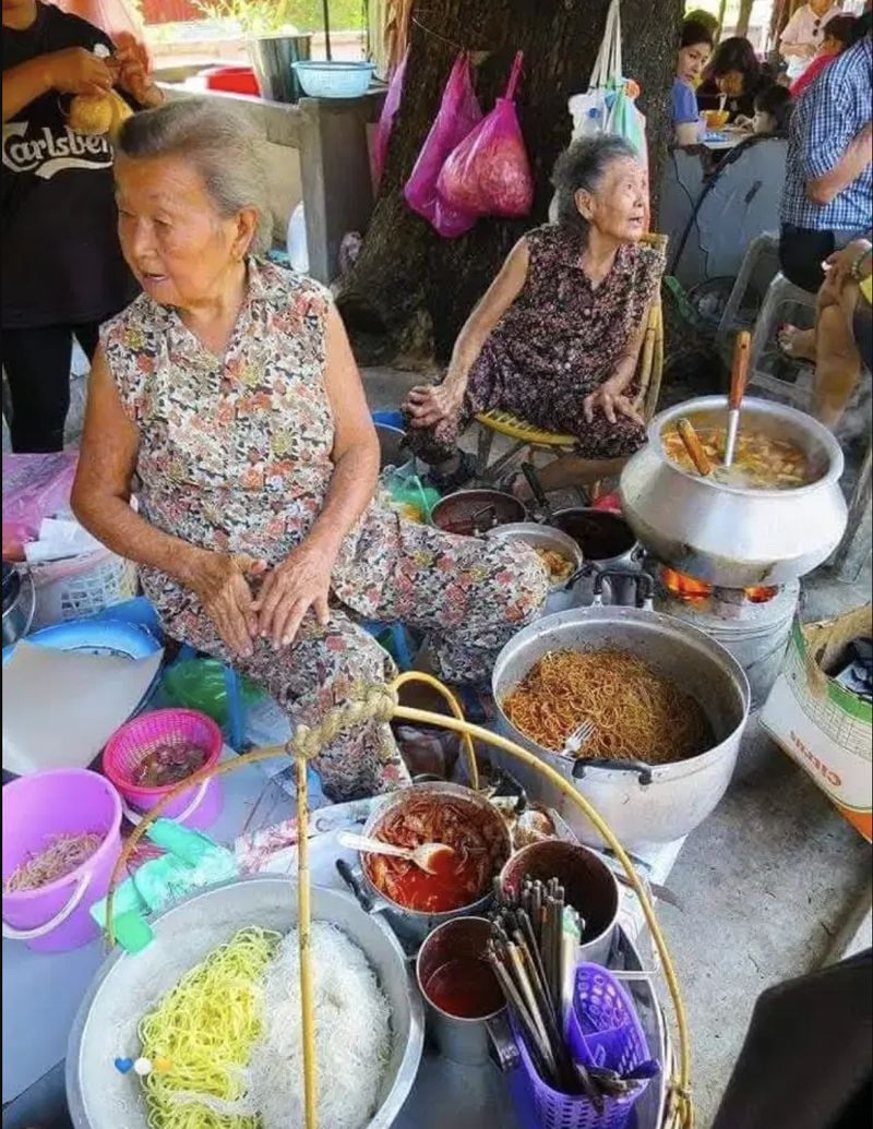Sedih! Pemilik Kedai Mie Kari Legendaris Wafat di Usia 91 Tahun