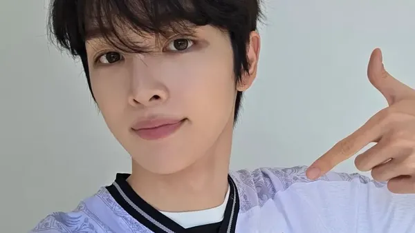 Gebrakan Sungchan RIIZE: Pakai Jersey Timnas Indonesia