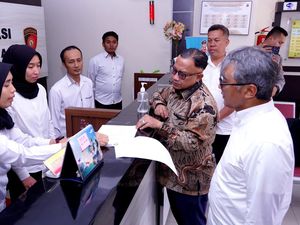 Kompolnas: Polda Jabar Hadir 24 Jam untuk Masyarakat Kompolnas: Polda Jabar Hadir 24 Jam untuk Masyarakat