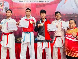 Anggota Polda Riau Raih Medali Kejuaraan Karate, Kado Hari Bhayangkara ke-79