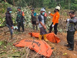Keluarga Korban Longsor di Parimo Sulteng Akan Diberi Santunan Rp 15 Juta
