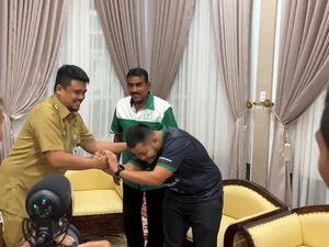 Menantu Edy Rahmayadi Menghadap Bobby, Minta Izin Pakai Stadion Utama