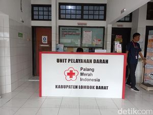 Eks Kepala UDD PMI Lombok Barat Tak Terima Dipecat, Ancam Tempuh Jalur Hukum Eks Kepala UDD PMI Lombok Barat Tak Terima Dipecat, Ancam Tempuh Jalur Hukum