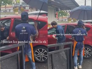 Kedai Ini Viral Gegara Pelayannya Hanya Manis ke Pelanggan Perempuan Kedai Ini Viral Gegara Pelayannya Hanya Manis ke Pelanggan Perempuan
