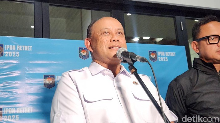 Kepala Badan Gizi Nasional (BGN) Dadan Hindayana. (Adrial/detikcom). Kepala Badan Gizi Nasional (BGN) Dadan Hindayana. (Adrial/detikcom).