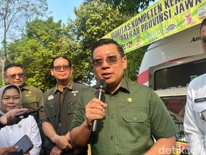 Bos Bapanas Turun Gunung Cek Makanan di Dapur MBG Bogor