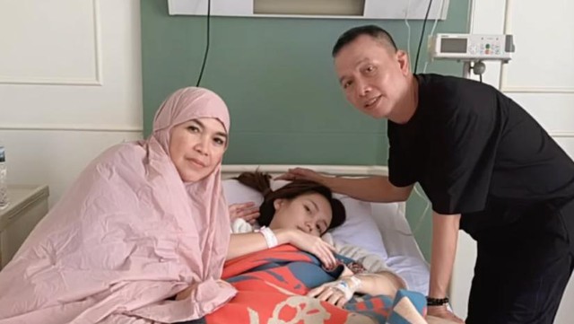Kabar Terkini Artis dari InsertLive : Ayu Ting Ting Ungkap Kondisi Terkini Usai Dilarikan ke Rumah Sakit