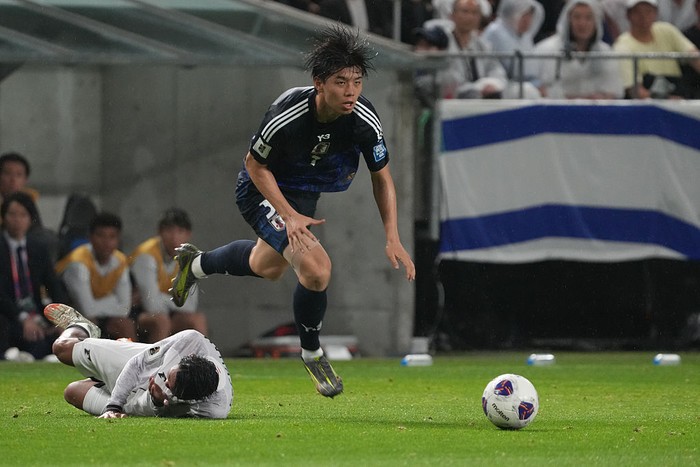 kota takai timnas jepang timnas indonesia kualifikasi piala dunia 2026 zona asia SUITA, JAPAN - JUNE 10: Kota Takai of Japan in action during the FIFA World Cup Asian Third Qualifier Group C match between Japan and Indonesia at Panasonic Stadium Suita on June 10, 2025 in Suita, Osaka, Japan. (Photo by Masashi Hara/Getty Images)
