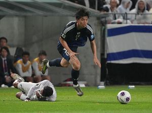 Spurs Gaet Bek Jepang Kota Takai, Hampir Pecahkan Rekor Transfer J-League