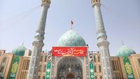 Masjid Jamkaran Dibalut Bendera Merah, Lambang Perlawanan Iran