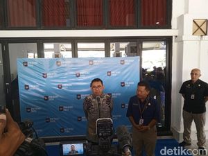 Fadli Zon Jelaskan Arti Kata Massal dalam Pernyataan Pemerkosaan 1998 Fadli Zon Jelaskan Arti Kata Massal dalam Pernyataan Pemerkosaan 1998