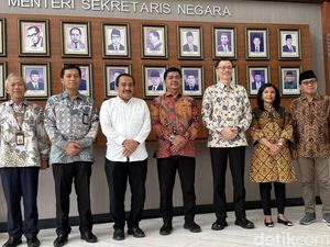 Prabowo Tunjuk 5 Pansel Anggota Ombudsman 2026-2031, Ini Daftar Namanya Prabowo Tunjuk 5 Pansel Anggota Ombudsman 2026-2031, Ini Daftar Namanya