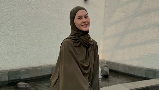 Gosip Terkini Selebriti Insertlive : Hak Asuh Anak Jatuh ke Tangan Baim Wong, Paula Verhoeven: Mama Sudah Berusaha