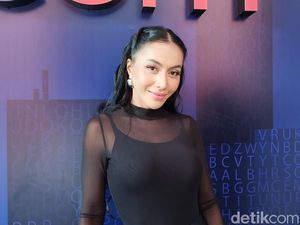 Denada Operasi Hidung, Begini Reaksi Sang Anak Denada Operasi Hidung, Begini Reaksi Sang Anak