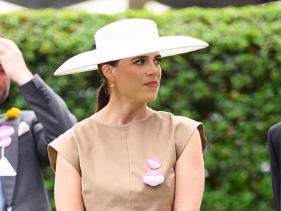 7 Gaya Putri Inggris Pakai Crop Top di Royal Ascot 2025, Langgar Aturan Busana