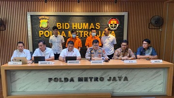 Siber Polda Metro Ungkap Kasus Ilegal Akses, Sebar SMS Fake Tipu Korban