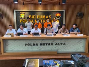 Siber Polda Metro Ungkap Kasus Illegal Access, Sebar SMS Fake Tipu Korban Siber Polda Metro Ungkap Kasus Illegal Access, Sebar SMS Fake Tipu Korban