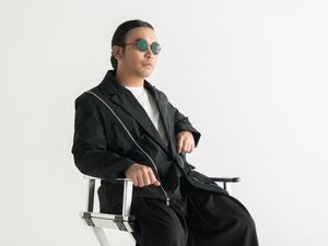 Whisnu Santika Ajak Musisi Stop Kompetisi dan Mulai Kolaborasi Whisnu Santika Ajak Musisi Stop Kompetisi dan Mulai Kolaborasi