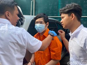 Penampakan WN Malaysia Tersangka Kasus SMS Fake Rugikan Korban Ratusan Juta